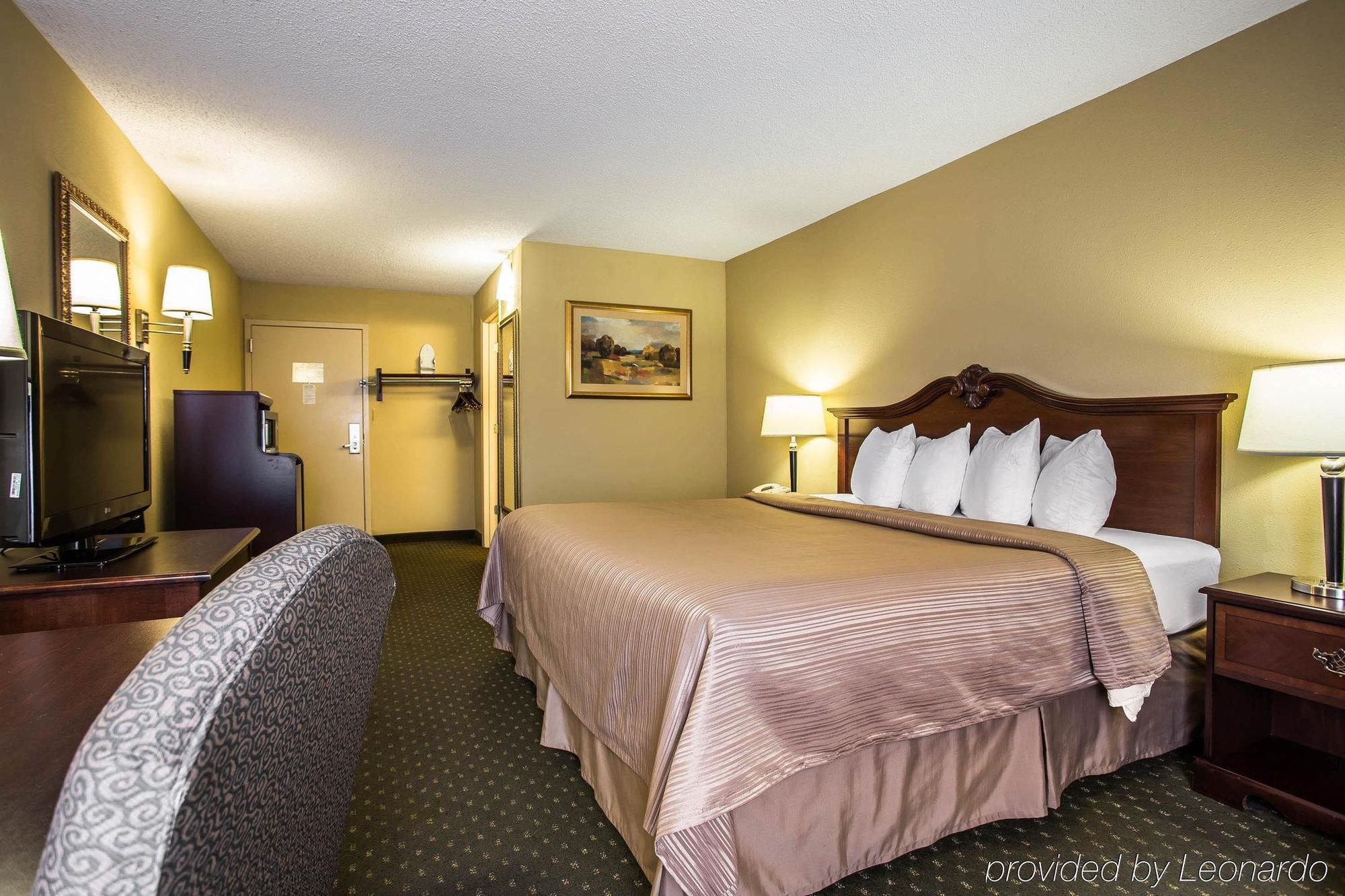 Quality Inn At The Park Fort Mill Exterior foto